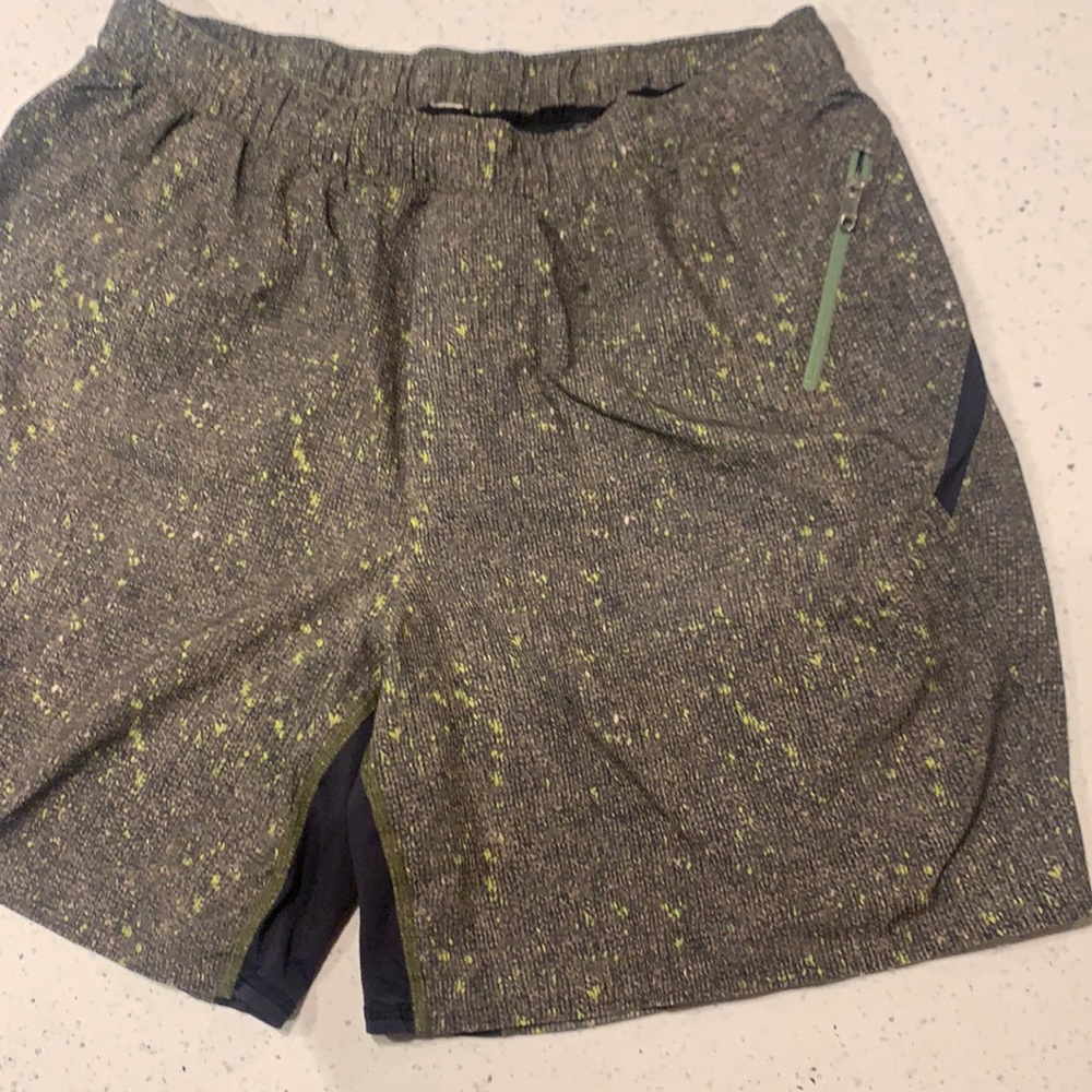Men’s lululemon surge 7inch shorts